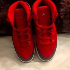 Nike Air Jordan Deluxe Blood Red 11